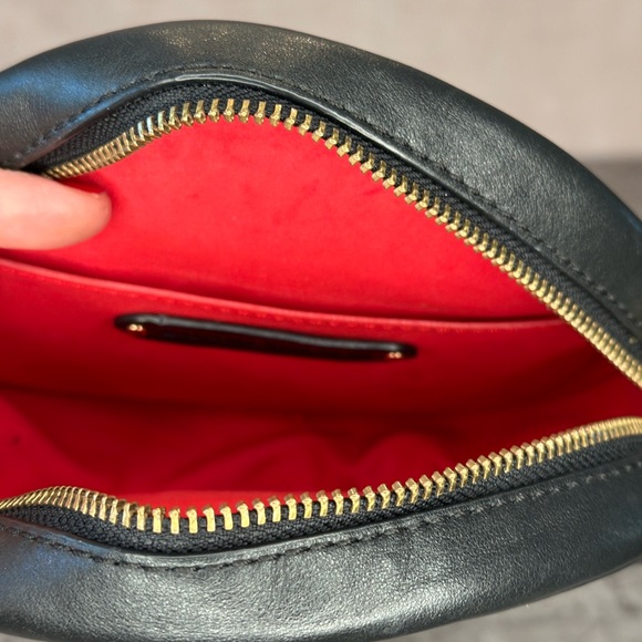 Banana Republic black leather purse. cross body - Picture 5 of 6